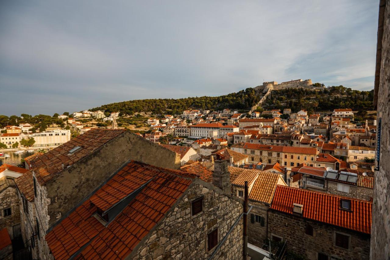 Hvar Old Dalmatian House Junior Suite - Deck 3 Хвар Екстериор снимка